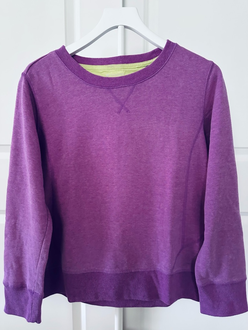 Women’s Tek Gear Light Purple Crewneck Sweatshirt Size L